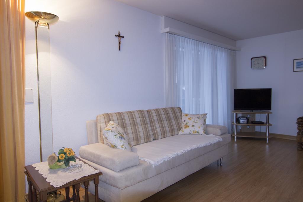 Waldrain 2 Apartment Saas-Fee Room photo